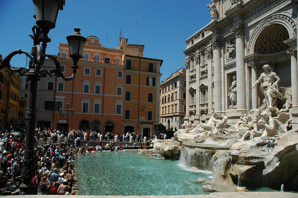 Trevi Fountain, Rome, Italy / FCO Rome Trevi Fountain 03 3008x2000